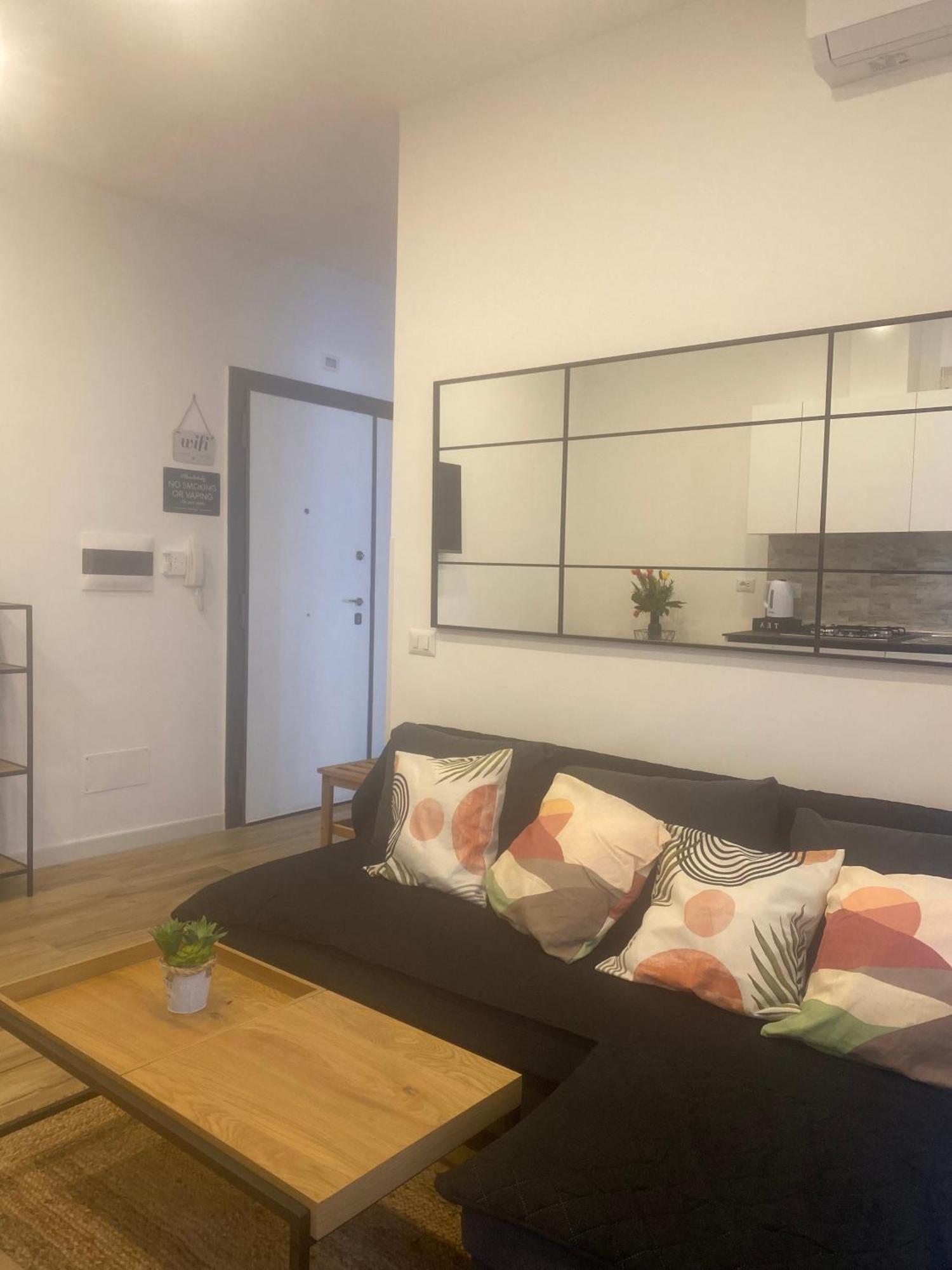 Zefiro Apartment *